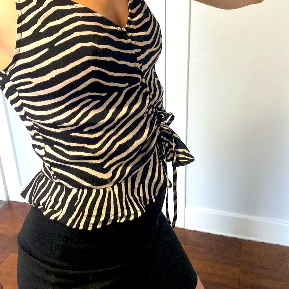 Zebra H&M Tank - Picture 4 of 7